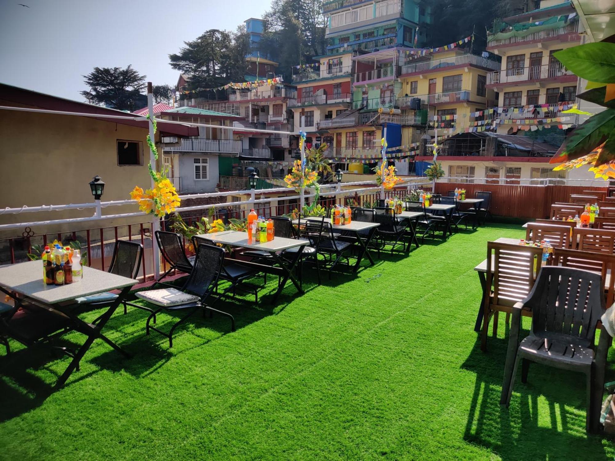 Hotel Akash - Luxury Hotel In Mcleodganj McLeod Ganj Exterior photo